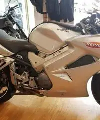 Honda vfr 800 vtec Honda vfr 800 vtec