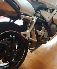 Honda vfr 800 vtec Honda vfr 800 vtec
