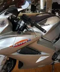 Honda vfr 800 vtec Honda vfr 800 vtec