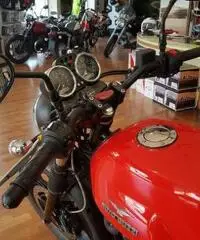 MOTO GUZZI V7 STONE