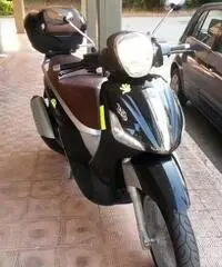 PIAGGIO BEVERLY 300 I.E