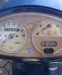 SCOOTER VESPA 50 ET2 SCOOTER VESPA 50 ET2