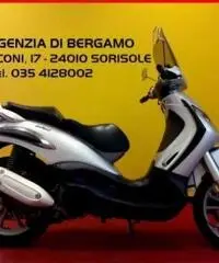 PIAGGIO Beverly 250 con antifurto elettronico PIAGGIO Beverly 250 con antifurto elettronico