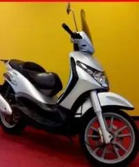 PIAGGIO Beverly 250 con antifurto elettronico PIAGGIO Beverly 250 con antifurto elettronico