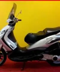PIAGGIO Beverly 250 con antifurto elettronico PIAGGIO Beverly 250 con antifurto elettronico