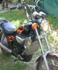Aprilia Red Rose 50 del 1992 fortemente customizzata