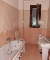 Villa a schiera di nuova costruzione Villa a schiera di nuova costruzione