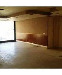 Caserta: Locale commerciale Altro