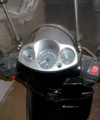 APRILIA Scarabeo tipo veicolo Scooter cc 250