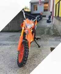 Mini cross Mini cross