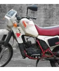 Moto enduro Cagiva Elefant Moto enduro Cagiva Elefant