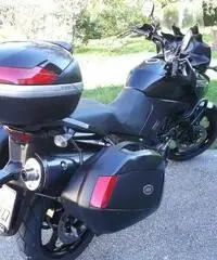 SUZUKI V Strom DL 650 Enduro cc 650 SUZUKI V Strom DL 650 Enduro cc 650