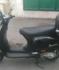 Vendo Vespa 125 ET4 Vendo Vespa 125 ET4
