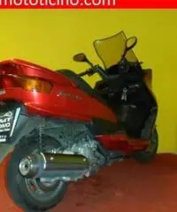 YAMAHA Majesty 250 rosso - 42716