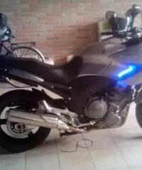 YAMAHA Tdm tipo veicolo Gran Turismo cc 900 YAMAHA Tdm tipo veicolo Gran Turismo cc 900