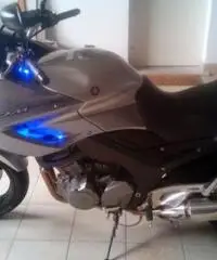 YAMAHA Tdm tipo veicolo Gran Turismo cc 900 YAMAHA Tdm tipo veicolo Gran Turismo cc 900