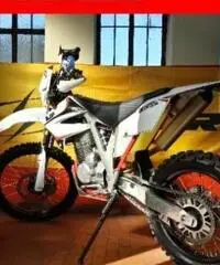 AJP MOTOS PR4 Enduro Pro 240 Bianco - 541 AJP MOTOS PR4 Enduro Pro 240 Bianco - 541