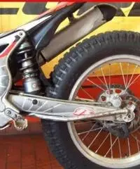 BETAMOTOR REV-3 250 Grigia - Rossa - 3500 BETAMOTOR REV-3 250 Grigia - Rossa - 3500