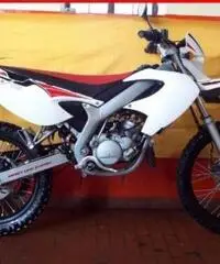 MALAGUTI Enduro 50 XTM  Bianco - 5550 MALAGUTI Enduro 50 XTM  Bianco - 5550