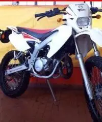 MALAGUTI Enduro 50 XTM  Bianco - 5550 MALAGUTI Enduro 50 XTM  Bianco - 5550
