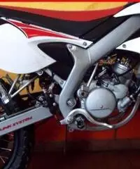 MALAGUTI Enduro 50 XTM  Bianco - 5550 MALAGUTI Enduro 50 XTM  Bianco - 5550