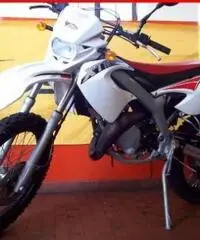 MALAGUTI Enduro 50 XTM  Bianco - 5550 MALAGUTI Enduro 50 XTM  Bianco - 5550