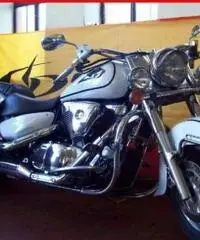SUZUKI Intruder LC 1500 BIANCO - 65000 SUZUKI Intruder LC 1500 BIANCO - 65000