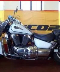 SUZUKI Intruder LC 1500 BIANCO - 65000 SUZUKI Intruder LC 1500 BIANCO - 65000