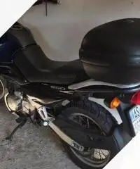 Suzuki XF Freewind 650 - 2000 Suzuki XF Freewind 650 - 2000