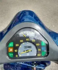 Piaggio Vespa 50 HP CON PEZZI NUOVI Piaggio Vespa 50 HP CON PEZZI NUOVI