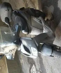 APRILIA Sportcity Scooter cc 200 APRILIA Sportcity Scooter cc 200