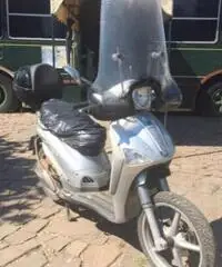 PIAGGIO Liberty 125 4 tempi PIAGGIO Liberty 125 4 tempi