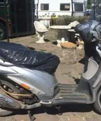 PIAGGIO Liberty 125 4 tempi PIAGGIO Liberty 125 4 tempi