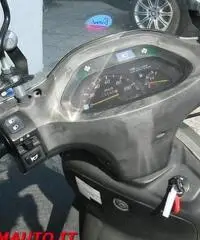 HONDA Integra YAMAHA  SCOOTER  125  FLAME HONDA Integra YAMAHA  SCOOTER  125  FLAME