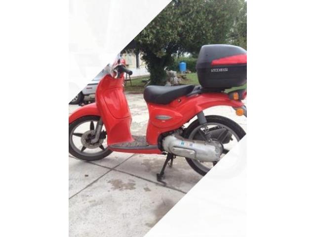 Scooter Scarabeo 50