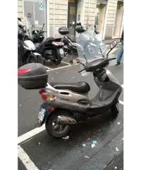 Vendo Movie 150 grigio anno 2004