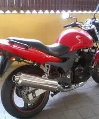 KAWASAKI ZR tipo veicolo Turismo cc 749 KAWASAKI ZR tipo veicolo Turismo cc 749