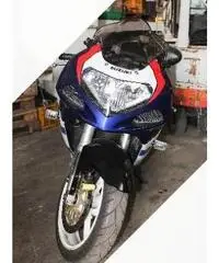 Suzuki GSX R 750 - 2000 Suzuki GSX R 750 - 2000