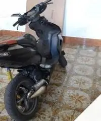 Aprilia sr factory Aprilia sr factory