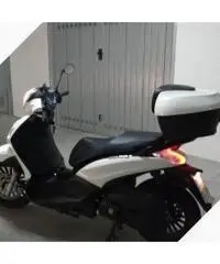 Beverly 300 i.e. 2016 Beverly 300 i.e. 2016