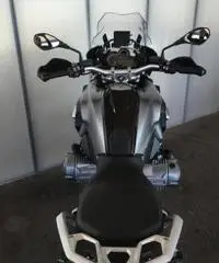 BMW R 1200 GS LC Pack Comfort, Touring, Dynamic BMW R 1200 GS LC Pack Comfort, Touring, Dynamic