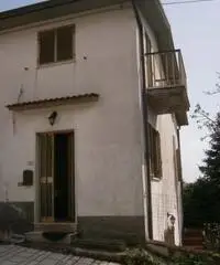 Stabile/Palazzo di 6 locali in Vendita Stabile/Palazzo di 6 locali in Vendita