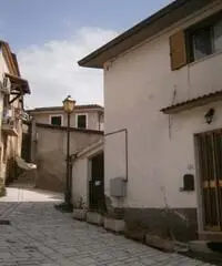 Stabile/Palazzo di 6 locali in Vendita Stabile/Palazzo di 6 locali in Vendita