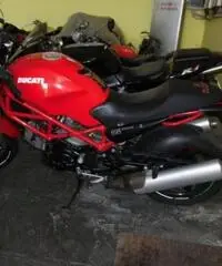 MOTOS-BIKES Ducati 695 CORSE MOTOS-BIKES Ducati 695 CORSE