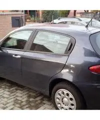 Alfaromeo 147 1.9 jtd 5 porte progression Alfaromeo 147 1.9 jtd 5 porte progression
