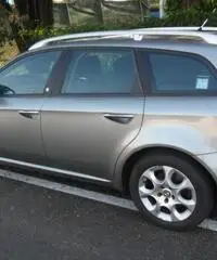 Alfa Romeo 159