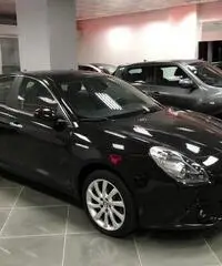 ALFA ROMEO Giulietta 1.6 JTDm-2 105 CV Distinctive