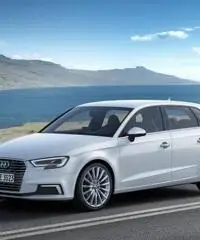 AUDI A3 SPB 1.6 TDI S tronic Sport AUDI A3 SPB 1.6 TDI S tronic Sport