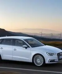AUDI A3 SPB 1.6 TDI S tronic Sport AUDI A3 SPB 1.6 TDI S tronic Sport