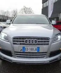 AUDI Q7 3.0 V6 TDI 233CV quattro tiptronic